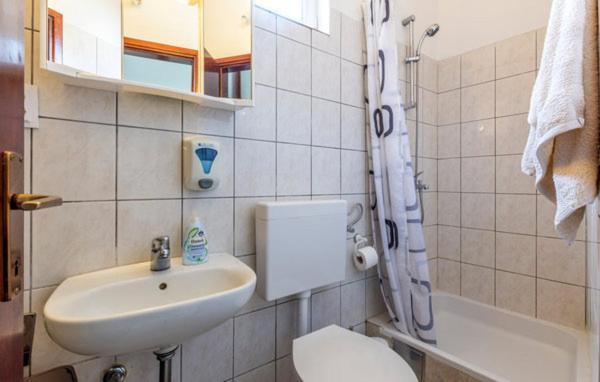 Apartament Apartman Ante Zvecanje Zewnętrze zdjęcie